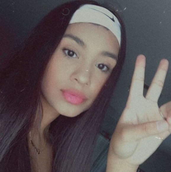 Meet your Posher, Jolie - Picture 1 of 1